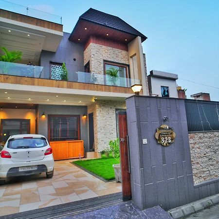Ista Inn Homestay Amritsar Exteriör bild
